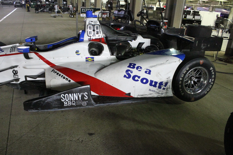 Ed Jones’ Dale Coyne Racing No. 19.
